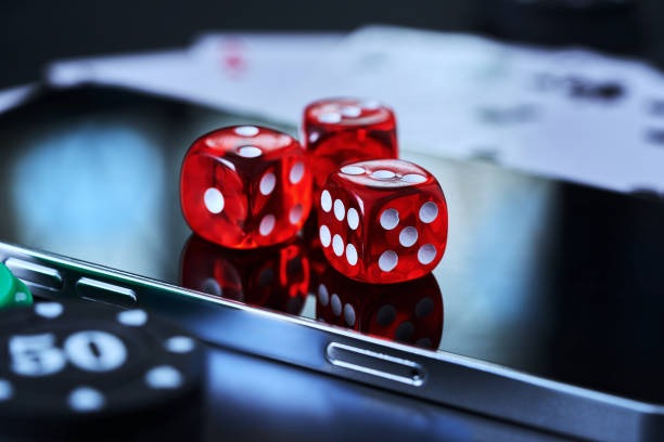 romfun mobile app dashboard showing live-dealer tables and sportsbook menu
